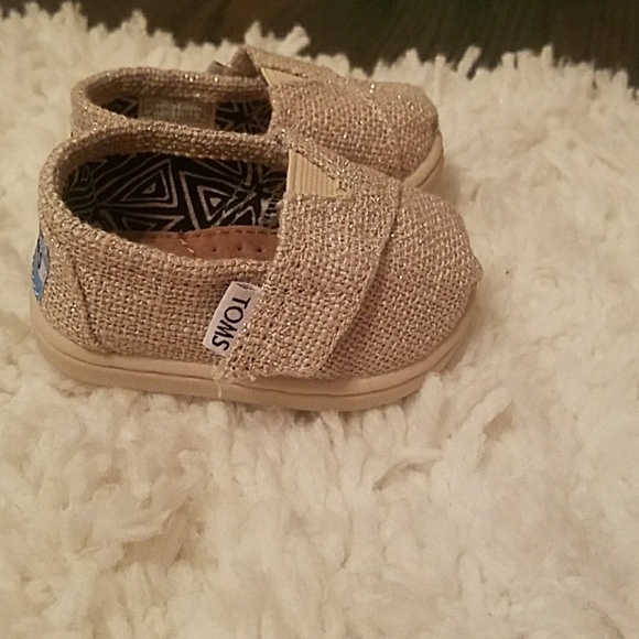 Toms Shoes | Baby Girl Tiny Toms | Poshmark